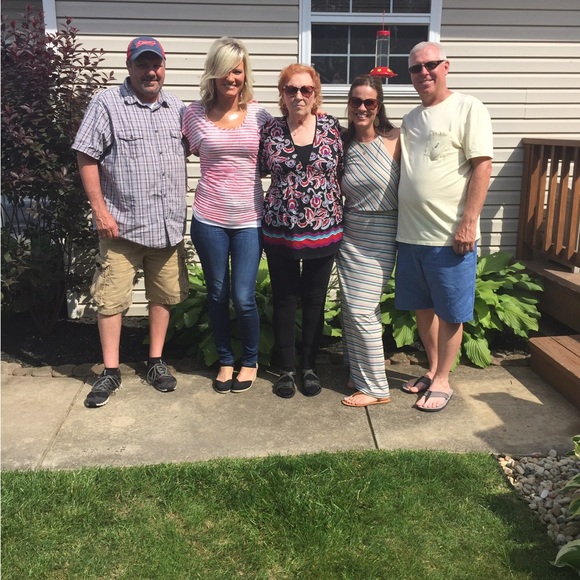 Meet your Posher, Gina - Picture 13 of 15